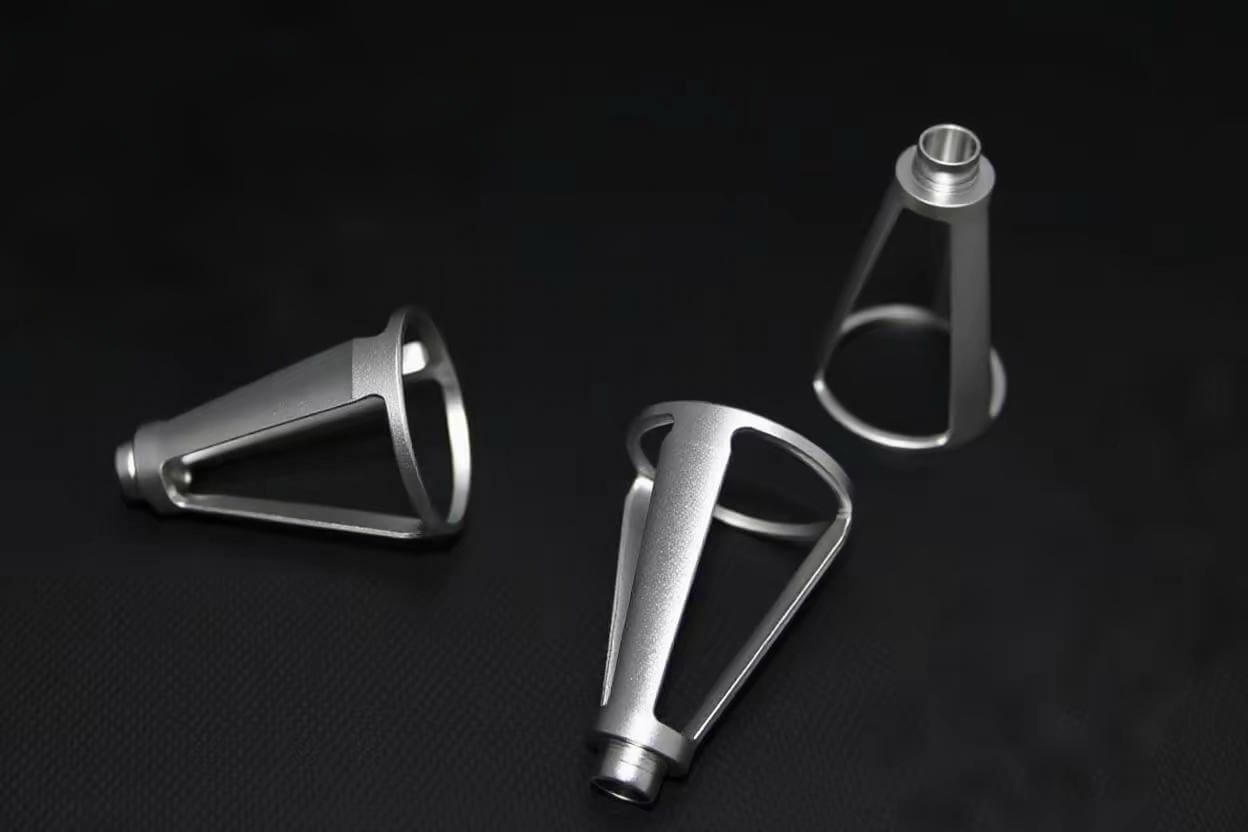 Aluminum-Anodizing Lampshade